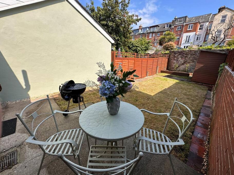 Stylish 3Br Cowes Cottage Close To The Waterfront Luaran gambar