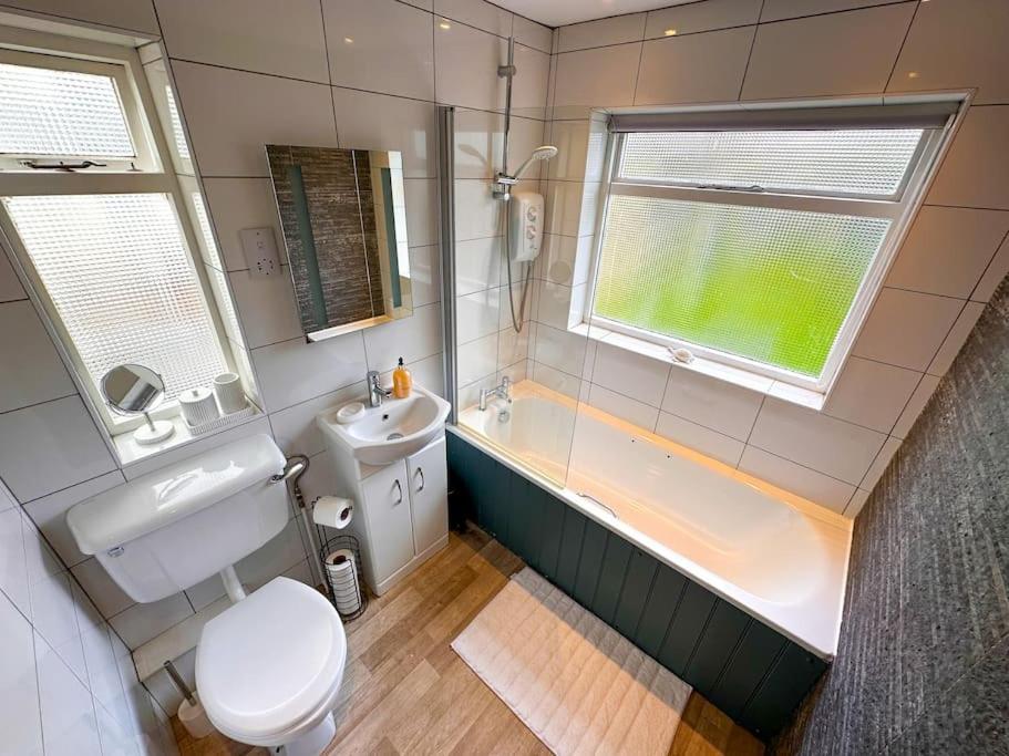 Stylish 3Br Cowes Cottage Close To The Waterfront Luaran gambar